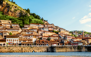 Berat - Albaniens Stadt der tausend Fenster